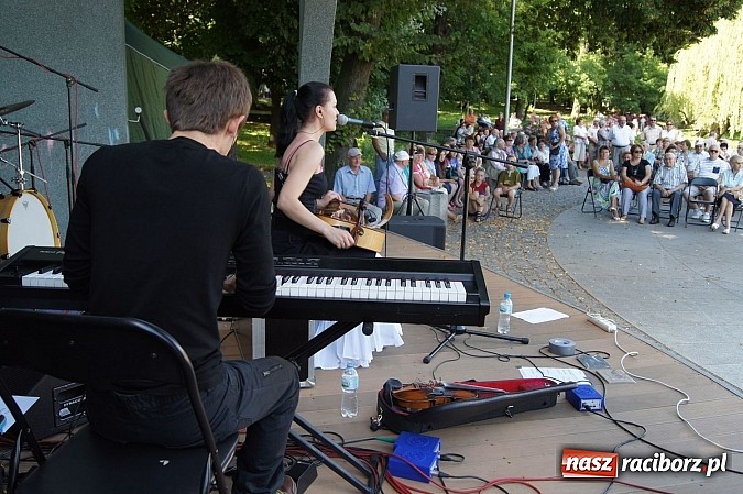 Zdjęcie w galerii na portalu naszraciborz.pl: Motywy słowiańskie w Parku Roth wiadomości z regionu