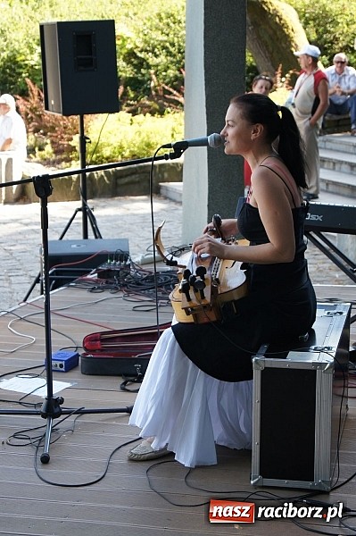 Zdjęcie w galerii na portalu naszraciborz.pl: Motywy słowiańskie w Parku Roth wiadomości z regionu