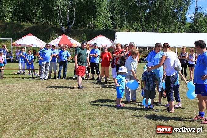 Zdjęcie w galerii na portalu naszraciborz.pl: Świetna zabawa na turnieju sołectw w Rzuchowie. Kornowac z pucharem wójta wiadomości z regionu