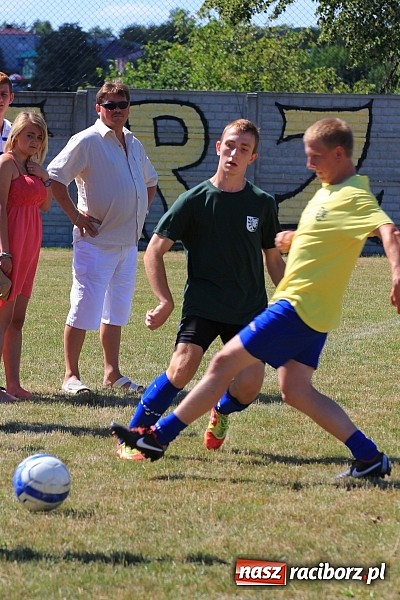Zdjęcie w galerii na portalu naszraciborz.pl: Świetna zabawa na turnieju sołectw w Rzuchowie. Kornowac z pucharem wójta wiadomości z regionu