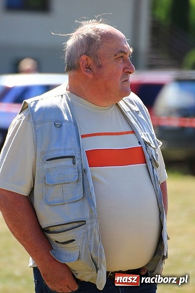 Zdjęcie w galerii na portalu naszraciborz.pl: Świetna zabawa na turnieju sołectw w Rzuchowie. Kornowac z pucharem wójta wiadomości z regionu