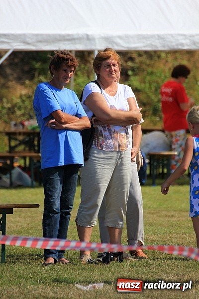 Zdjęcie w galerii na portalu naszraciborz.pl: Świetna zabawa na turnieju sołectw w Rzuchowie. Kornowac z pucharem wójta wiadomości z regionu