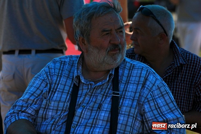 Zdjęcie w galerii na portalu naszraciborz.pl: Świetna zabawa na turnieju sołectw w Rzuchowie. Kornowac z pucharem wójta wiadomości z regionu