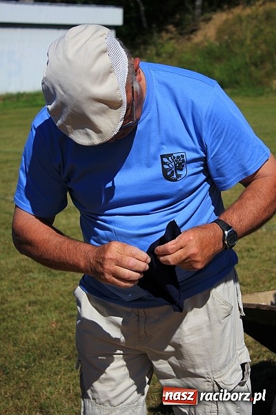 Zdjęcie w galerii na portalu naszraciborz.pl: Świetna zabawa na turnieju sołectw w Rzuchowie. Kornowac z pucharem wójta wiadomości z regionu