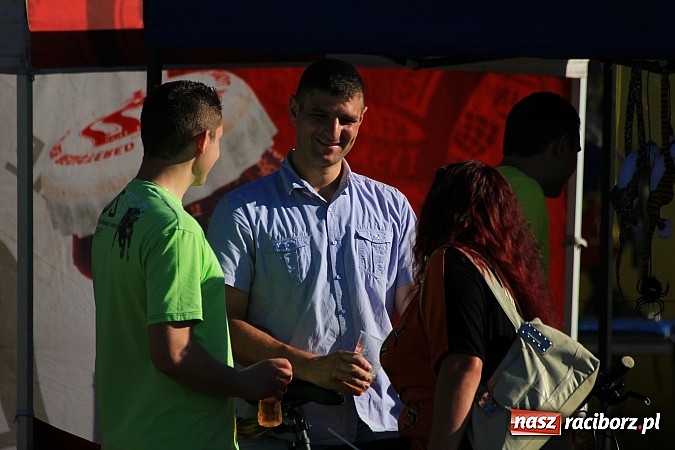 Zdjęcie w galerii na portalu naszraciborz.pl: Świetna zabawa na turnieju sołectw w Rzuchowie. Kornowac z pucharem wójta wiadomości z regionu