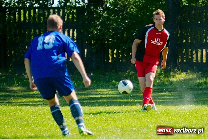 Zdjęcie w galerii na portalu naszraciborz.pl: Trzynaście bramek w urodzinowym sparingu wiadomości z regionu