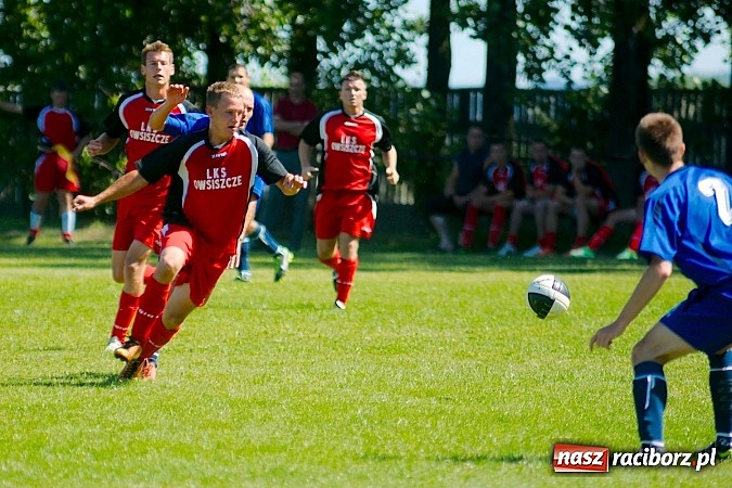 Zdjęcie w galerii na portalu naszraciborz.pl: Trzynaście bramek w urodzinowym sparingu wiadomości z regionu