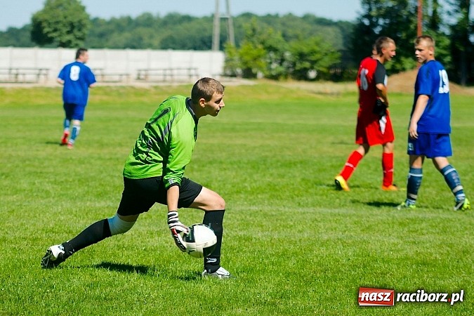Zdjęcie w galerii na portalu naszraciborz.pl: Trzynaście bramek w urodzinowym sparingu wiadomości z regionu