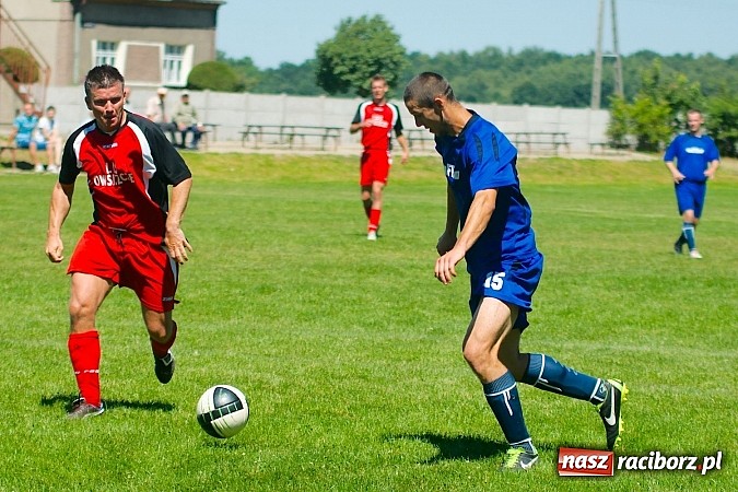 Zdjęcie w galerii na portalu naszraciborz.pl: Trzynaście bramek w urodzinowym sparingu wiadomości z regionu