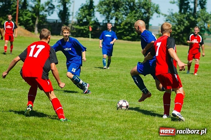 Zdjęcie w galerii na portalu naszraciborz.pl: Trzynaście bramek w urodzinowym sparingu wiadomości z regionu