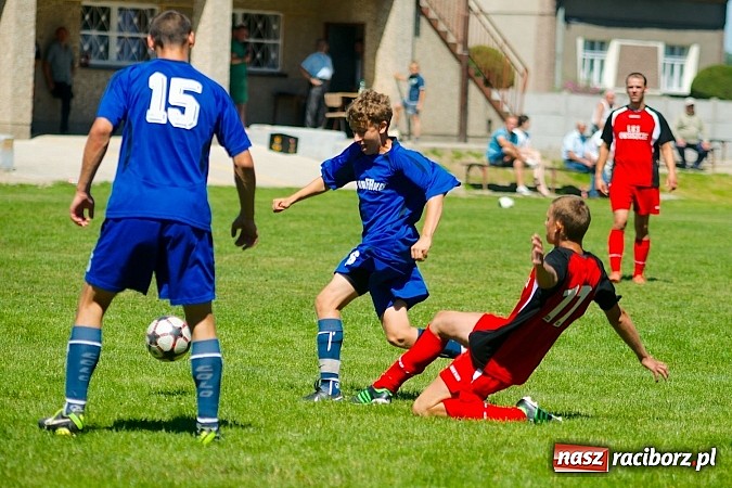 Zdjęcie w galerii na portalu naszraciborz.pl: Trzynaście bramek w urodzinowym sparingu wiadomości z regionu
