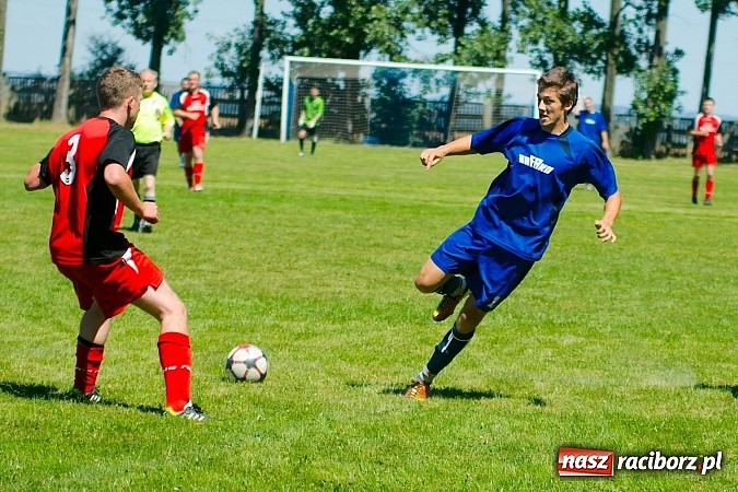 Zdjęcie w galerii na portalu naszraciborz.pl: Trzynaście bramek w urodzinowym sparingu wiadomości z regionu