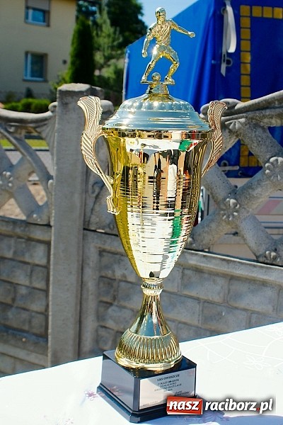 Zdjęcie w galerii na portalu naszraciborz.pl: Jedna wiara, jeden klub - od kołyski aż po grób. Sto lat LKS Owsiszcze wiadomości z regionu