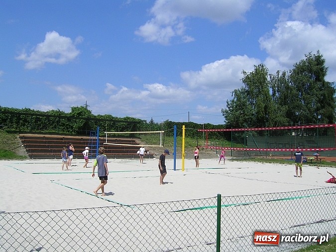 Zdjęcie w galerii na portalu naszraciborz.pl: Tenisiści Rafako trenują w Czechach wiadomości z regionu