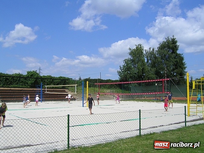 Zdjęcie w galerii na portalu naszraciborz.pl: Tenisiści Rafako trenują w Czechach wiadomości z regionu