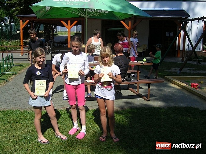 Zdjęcie w galerii na portalu naszraciborz.pl: Tenisiści Rafako trenują w Czechach wiadomości z regionu