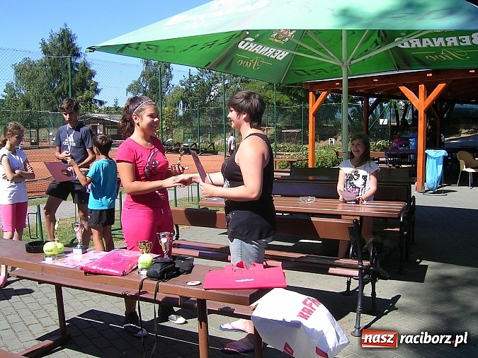 Zdjęcie w galerii na portalu naszraciborz.pl: Tenisiści Rafako trenują w Czechach wiadomości z regionu