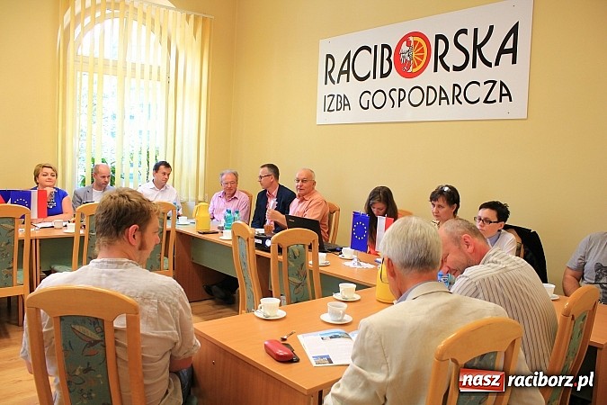 Zdjęcie w galerii na portalu naszraciborz.pl: Raciborskie firmy mogą darmowo prezentować się w Opawskiem wiadomości z regionu