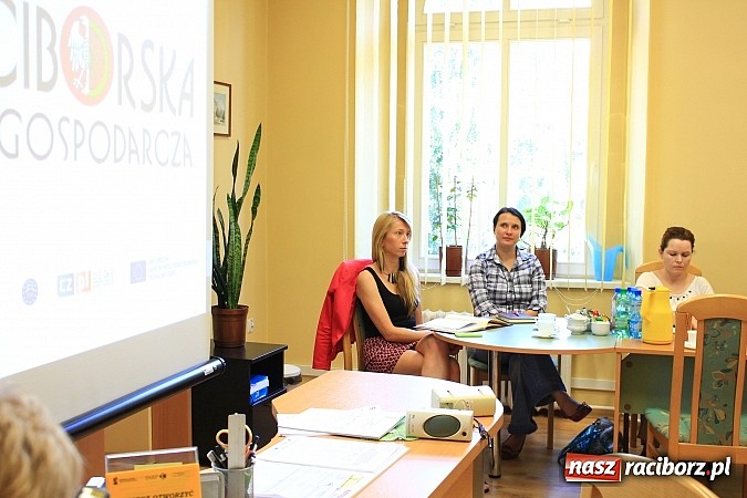 Zdjęcie w galerii na portalu naszraciborz.pl: Raciborskie firmy mogą darmowo prezentować się w Opawskiem wiadomości z regionu