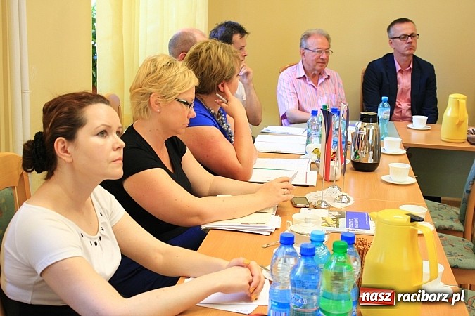 Zdjęcie w galerii na portalu naszraciborz.pl: Raciborskie firmy mogą darmowo prezentować się w Opawskiem wiadomości z regionu