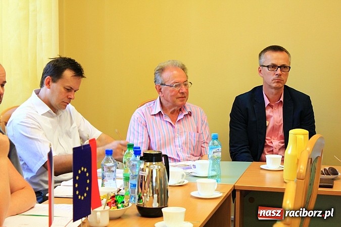 Zdjęcie w galerii na portalu naszraciborz.pl: Raciborskie firmy mogą darmowo prezentować się w Opawskiem wiadomości z regionu
