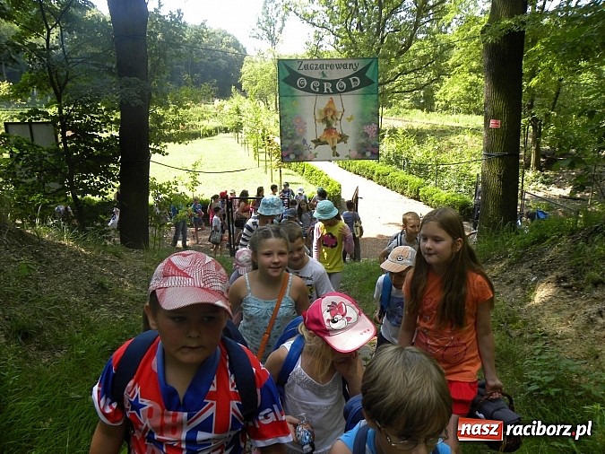 Zdjęcie w galerii na portalu naszraciborz.pl: Piknik w Zaczarowanym Ogrodzie wiadomości z regionu