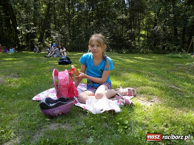 Zdjęcie w galerii na portalu naszraciborz.pl: Piknik w Zaczarowanym Ogrodzie wiadomości z regionu