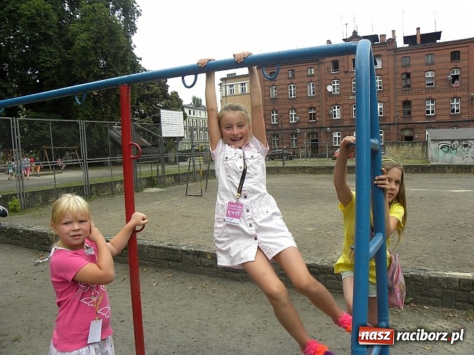 Zdjęcie w galerii na portalu naszraciborz.pl: Młodzi czytelnicy z wizytą w Korei... wiadomości z regionu