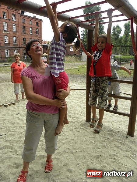 Zdjęcie w galerii na portalu naszraciborz.pl: Młodzi czytelnicy z wizytą w Korei... wiadomości z regionu