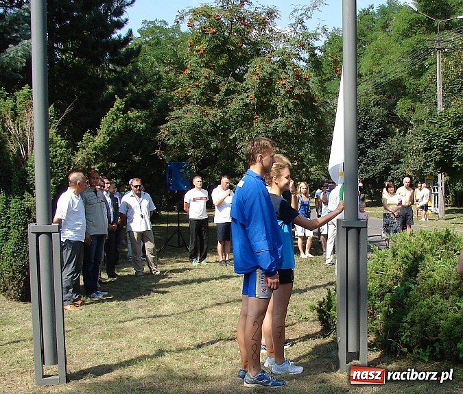 Zdjęcie w galerii na portalu naszraciborz.pl: Złote medale dla uczniów raciborskiej SMS wiadomości z regionu