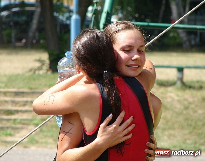 Zdjęcie w galerii na portalu naszraciborz.pl: Złote medale dla uczniów raciborskiej SMS wiadomości z regionu
