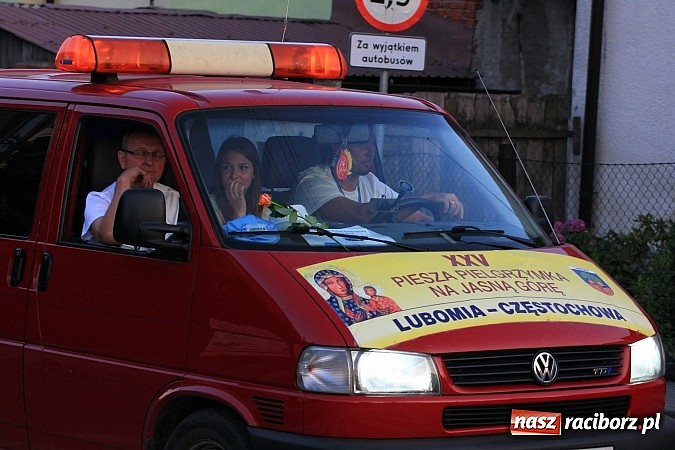 Zdjęcie w galerii na portalu naszraciborz.pl: Pielgrzymi szczęśliwie wrócili do domu wiadomości z regionu