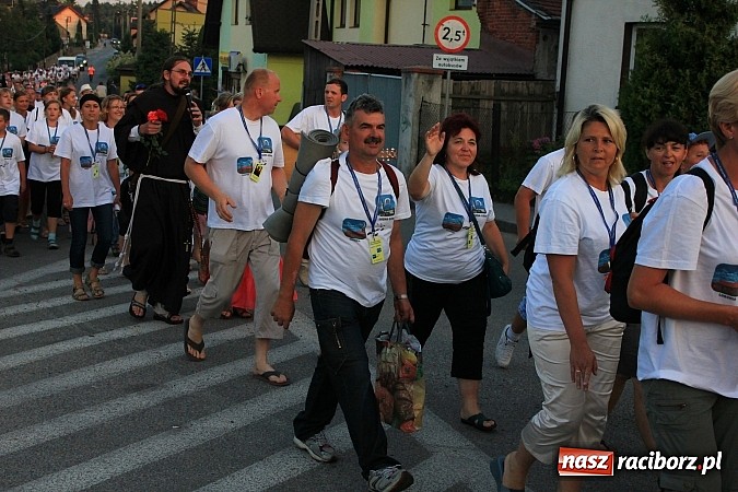 Zdjęcie w galerii na portalu naszraciborz.pl: Pielgrzymi szczęśliwie wrócili do domu wiadomości z regionu