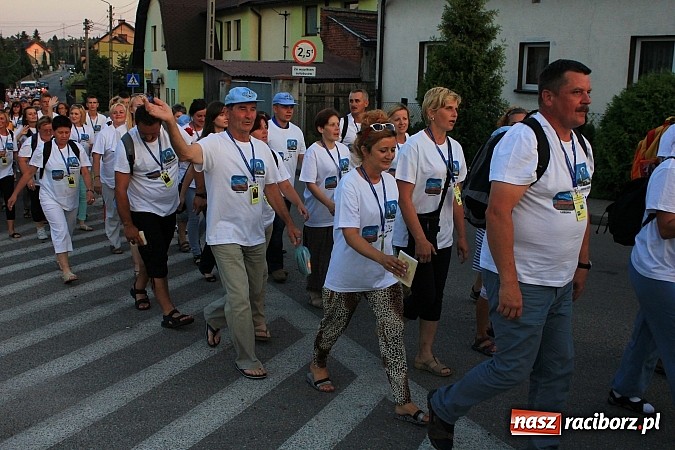 Zdjęcie w galerii na portalu naszraciborz.pl: Pielgrzymi szczęśliwie wrócili do domu wiadomości z regionu