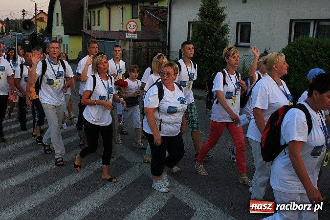 Zdjęcie w galerii na portalu naszraciborz.pl: Pielgrzymi szczęśliwie wrócili do domu wiadomości z regionu