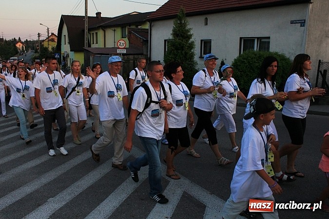 Zdjęcie w galerii na portalu naszraciborz.pl: Pielgrzymi szczęśliwie wrócili do domu wiadomości z regionu