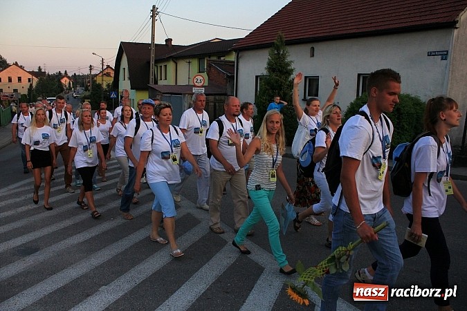 Zdjęcie w galerii na portalu naszraciborz.pl: Pielgrzymi szczęśliwie wrócili do domu wiadomości z regionu