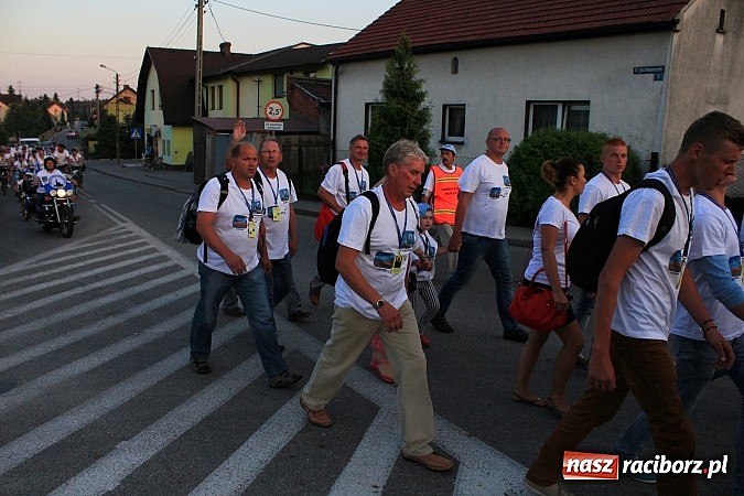 Zdjęcie w galerii na portalu naszraciborz.pl: Pielgrzymi szczęśliwie wrócili do domu wiadomości z regionu