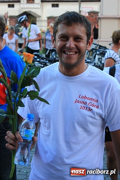 Zdjęcie w galerii na portalu naszraciborz.pl: Pielgrzymi szczęśliwie wrócili do domu wiadomości z regionu