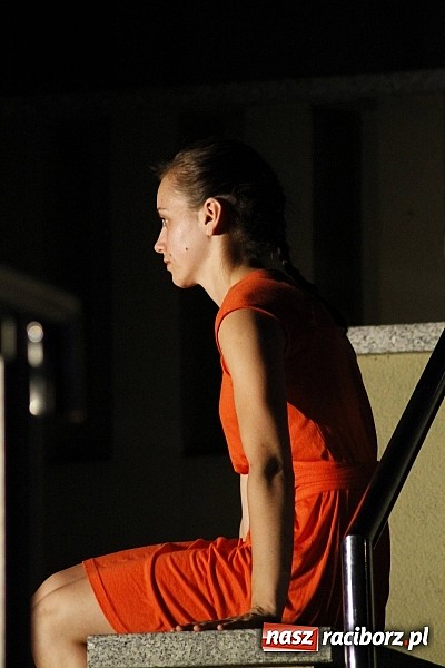 Zdjęcie w galerii na portalu naszraciborz.pl: Jeger Theatre wystawił CUERPO wiadomości z regionu