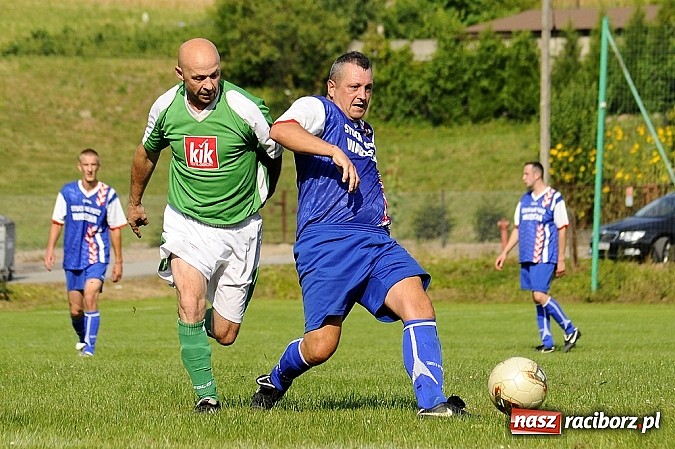 Zdjęcie w galerii na portalu naszraciborz.pl: LKS Gamów z pucharem wójta wiadomości z regionu