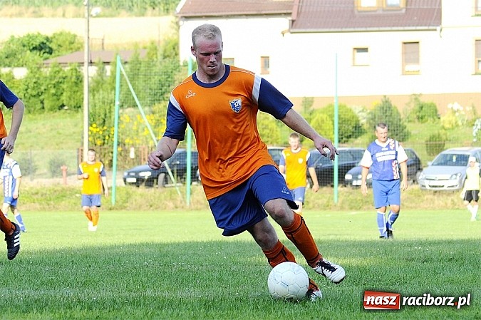 Zdjęcie w galerii na portalu naszraciborz.pl: LKS Gamów z pucharem wójta wiadomości z regionu