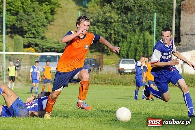 Zdjęcie w galerii na portalu naszraciborz.pl: LKS Gamów z pucharem wójta wiadomości z regionu
