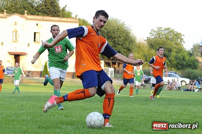 Zdjęcie w galerii na portalu naszraciborz.pl: LKS Gamów z pucharem wójta wiadomości z regionu