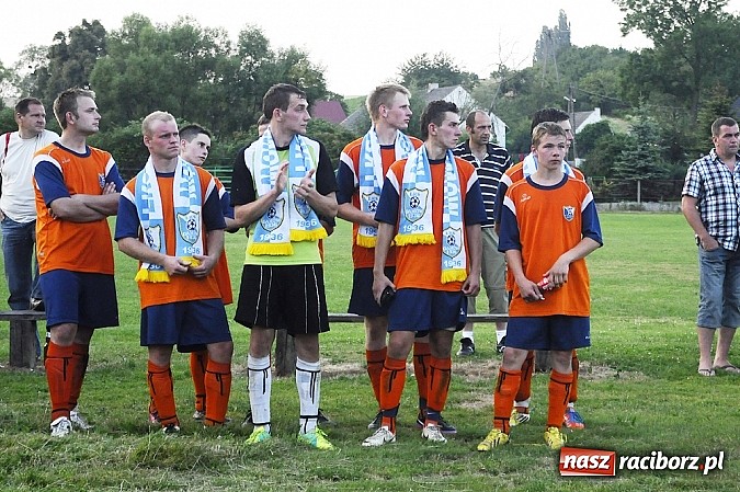 Zdjęcie w galerii na portalu naszraciborz.pl: LKS Gamów z pucharem wójta wiadomości z regionu