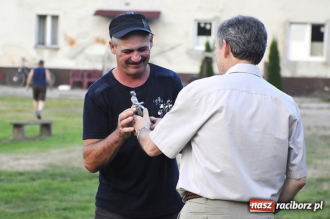 Zdjęcie w galerii na portalu naszraciborz.pl: LKS Gamów z pucharem wójta wiadomości z regionu
