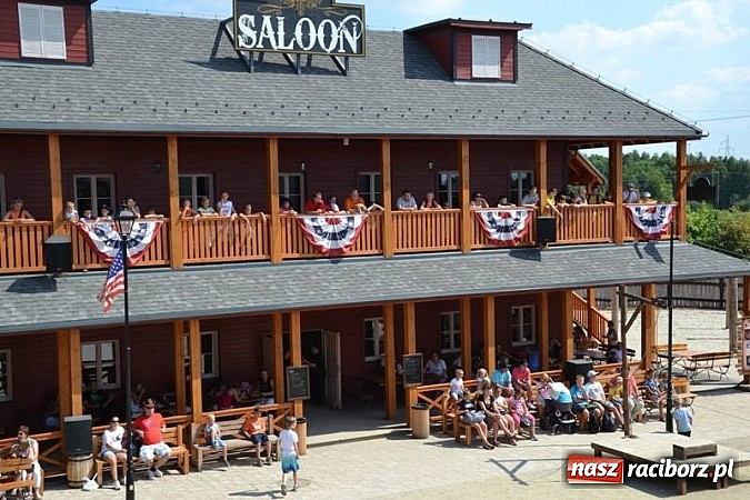 Zdjęcie w galerii na portalu naszraciborz.pl: Kowboje, ciuchcia i mnóstwo zabawy – Akcja Lato w Jankowicach trwa! wiadomości z regionu