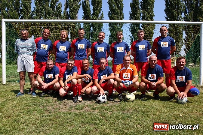 Zdjęcie w galerii na portalu naszraciborz.pl: Zjazd Wojnowiczan: Mecz LZS kontra reszta Wojnowic zakończony remisem wiadomości z regionu