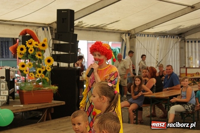 Zdjęcie w galerii na portalu naszraciborz.pl: Upalna niedziela w Krzanowicach - piknik familijny na dni miasta wiadomości z regionu