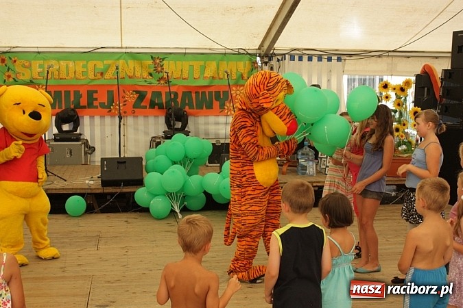 Zdjęcie w galerii na portalu naszraciborz.pl: Upalna niedziela w Krzanowicach - piknik familijny na dni miasta wiadomości z regionu